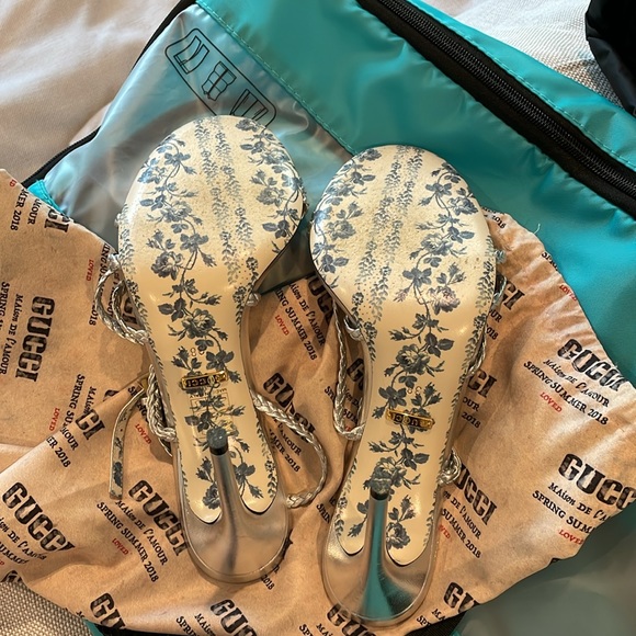 Gucci silver heels! - Picture 6 of 6